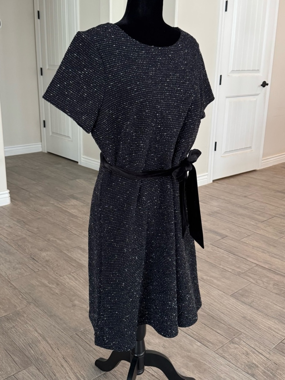 NWT Ann Taylor LOFT Black Belted Dress Size 14